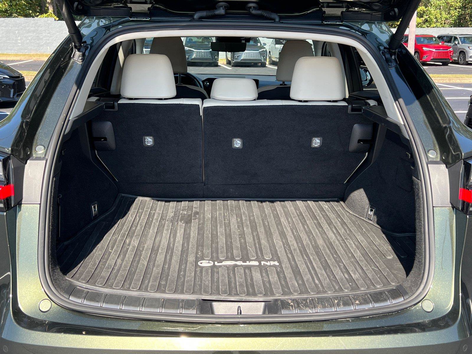 Certified 2025 Lexus NX 350h AWD w/ Accessory Package (2T) image 18