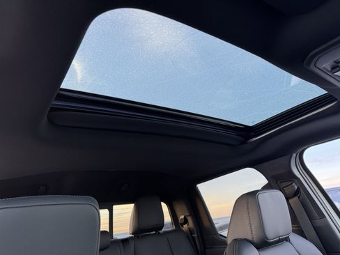 New 2026 Toyota Tacoma TRD Off-Road image 3