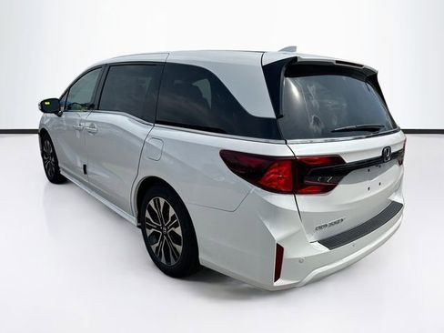 New 2026 Honda Odyssey Elite image 5