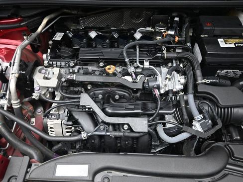 Used 2024 Toyota Corolla SE image 27