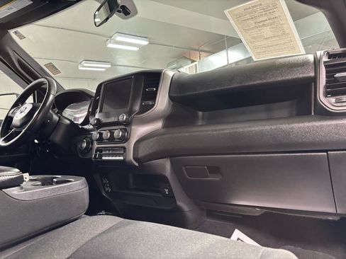 Used 2022 RAM 2500 Tradesman AWD/4WD image 17