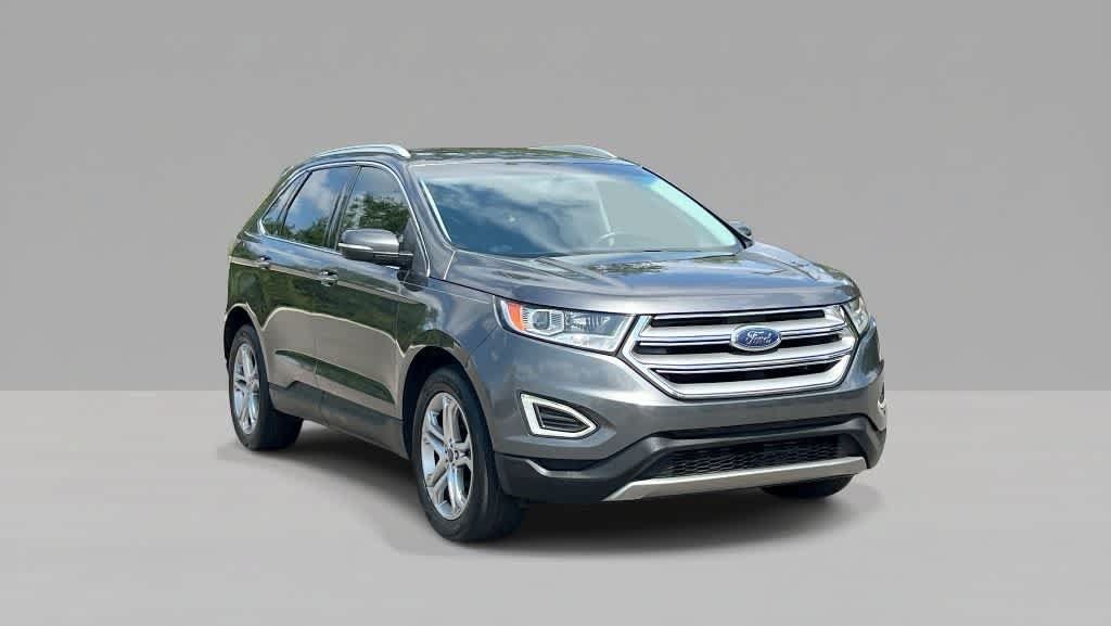 Used 2015 Ford Edge Titanium AWD/4WD image 2
