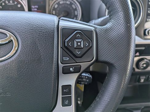 Used 2020 Toyota Tacoma SR5 image 25