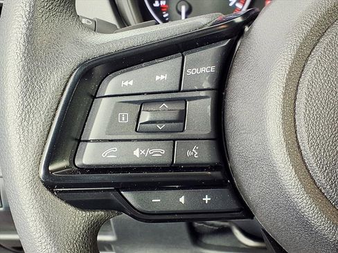 Certified 2025 Subaru Crosstrek 2.0i Premium image 17