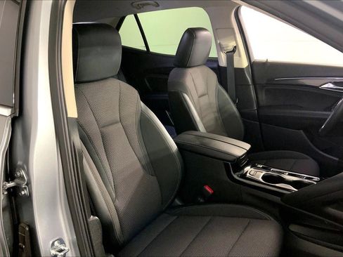 Used 2023 Buick Envision Preferred image 7