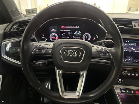 Used 2024 Audi Q3 2.0T Premium Plus image 60