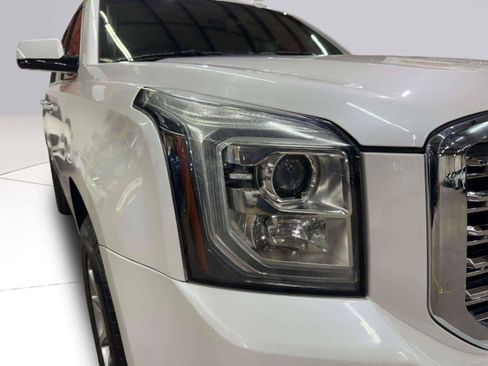 Used 2016 GMC Yukon Denali w/ Open Road Package AWD/4WD image 16