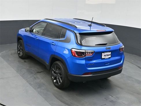 New 2026 Jeep Compass Latitude image 33
