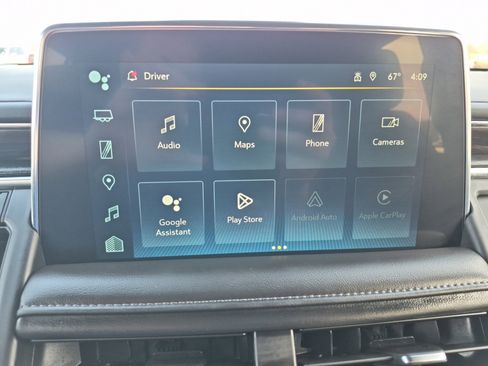 Used 2024 Chevrolet Tahoe Z71 image 16