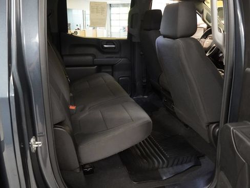 Used 2020 Chevrolet Silverado 1500 Custom w/ Custom Value Package AWD/4WD image 20