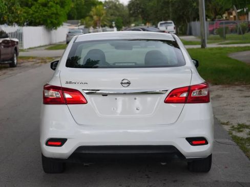 Used 2019 Nissan Sentra S FWD image 7