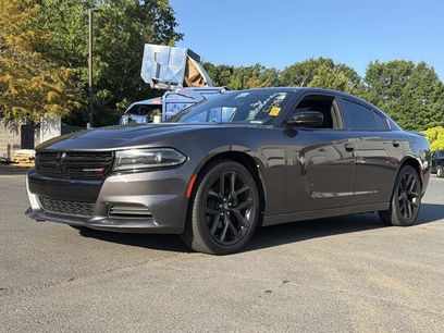 Used 2022 Dodge Charger SXT w/ Blacktop Package