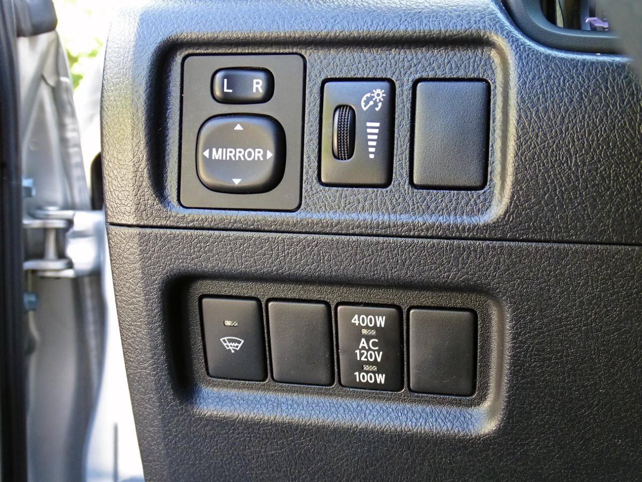 Used 2017 Toyota 4Runner SR5 Premium AWD/4WD image 15