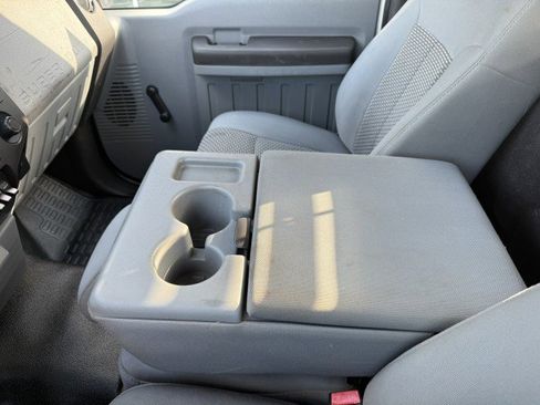 Used 2011 Ford F550 2WD Regular Cab Super Duty w/ XL Value Pkg image 25