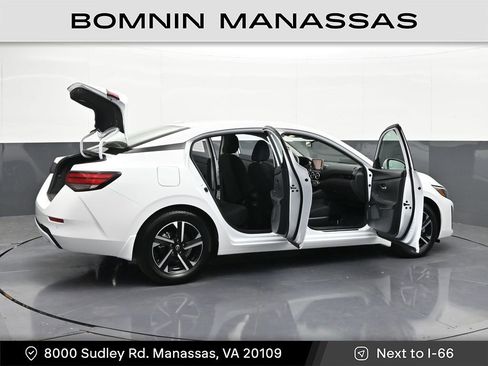 Used 2025 Nissan Sentra SV w/ Trunk Package FWD image 38