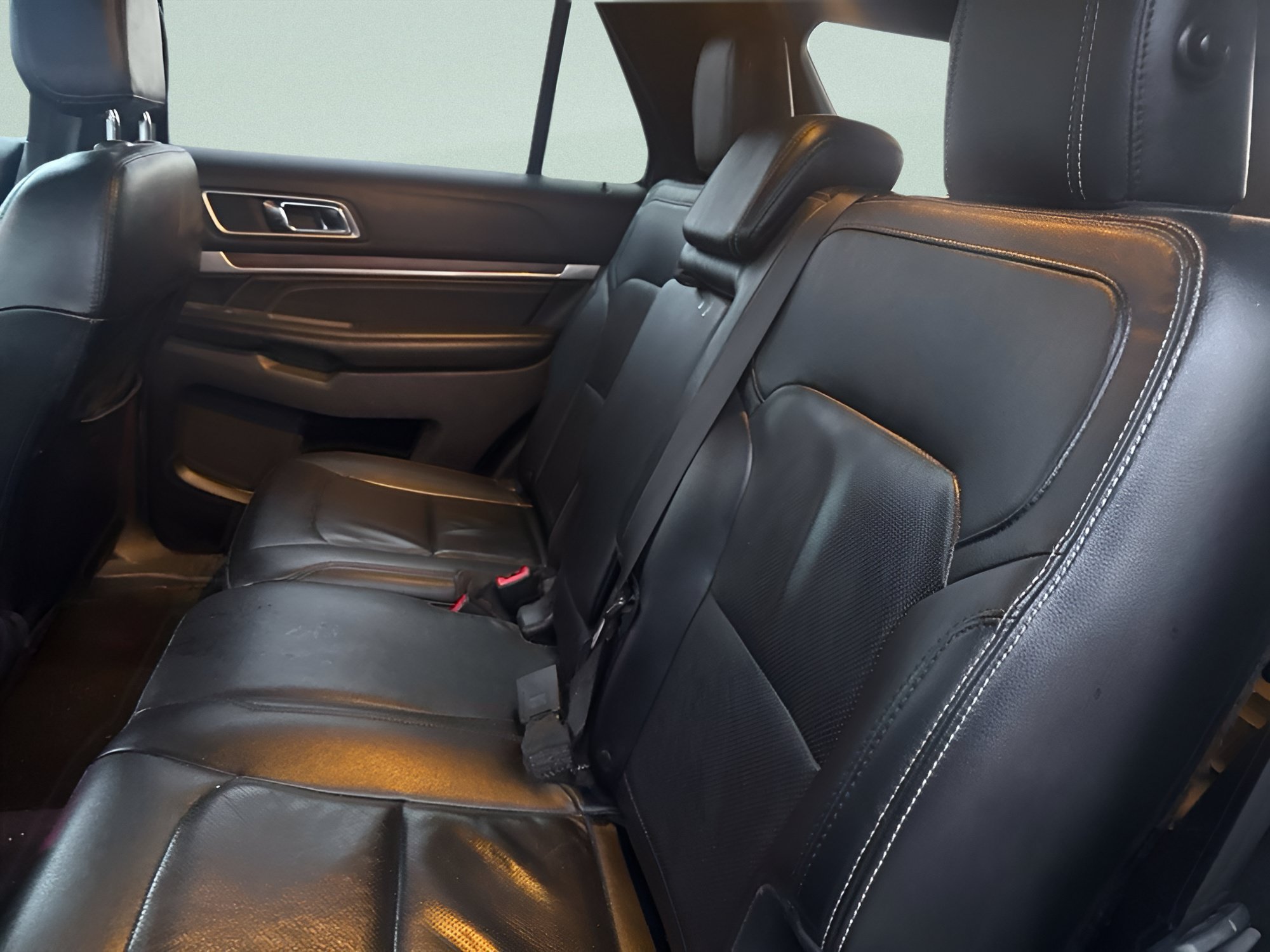 Used 2016 Ford Explorer Limited AWD/4WD image 18