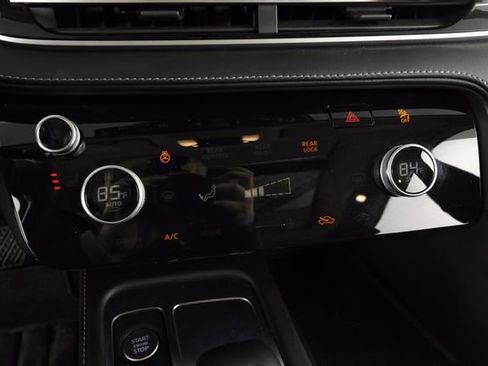 Used 2024 INFINITI QX60 Luxe image 29