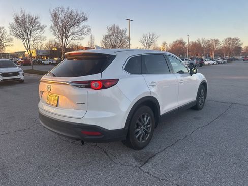 Used 2023 MAZDA CX-9 Touring image 5