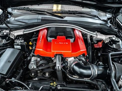 Used 2013 Chevrolet Camaro ZL1 image 32