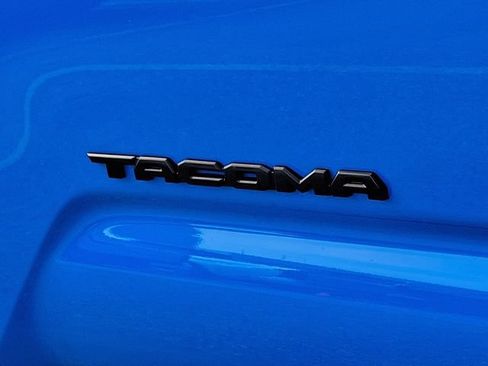 Certified 2020 Toyota Tacoma TRD Sport AWD/4WD image 30