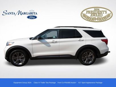 Certified 2023 Ford Explorer XLT w/ Equipment Group 202A
