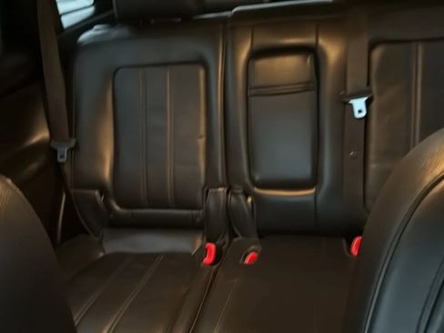 Used 2014 Chevrolet Captiva Sport LT w/ Convenience Package image 11