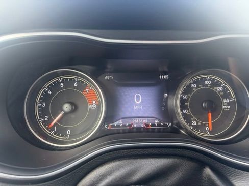 Used 2020 Jeep Cherokee Limited AWD/4WD image 9