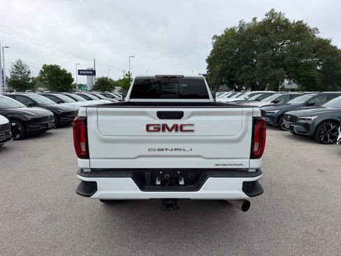 Used 2022 GMC Sierra 2500 Denali AWD/4WD image 5