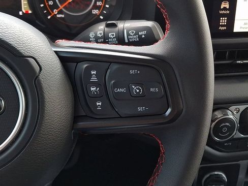 Used 2024 Jeep Wrangler Rubicon AWD/4WD image 21