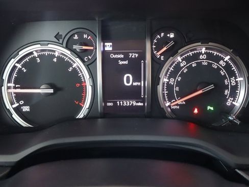 Used 2021 Toyota 4Runner Limited image 30