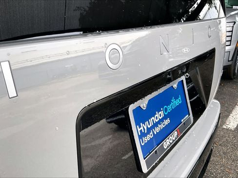 Certified 2026 Hyundai Ioniq 9 Calligraphy AWD/4WD image 9