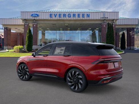 New 2026 Lincoln Nautilus Reserve w/ Jet Appearance Package AWD/4WD image 4