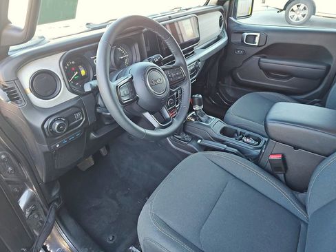 Used 2025 Jeep Wrangler Unlimited Sport S 4xe AWD/4WD image 5