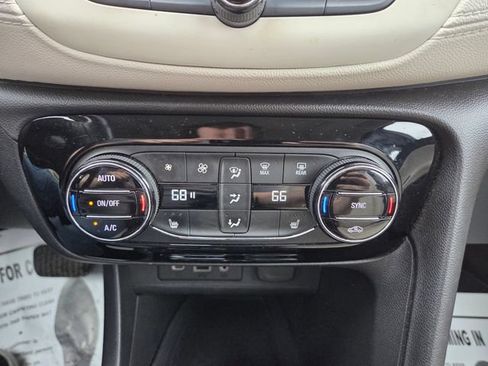Used 2021 Buick Encore GX Essence w/ Advanced Technology Package AWD/4WD image 29