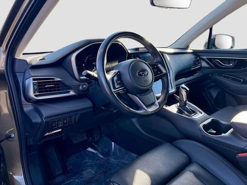 Used 2022 Subaru Outback Limited w/ Popular Package #2 image 9