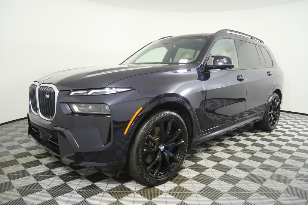 Certified 2026 BMW X7 M60i AWD/4WD image 8