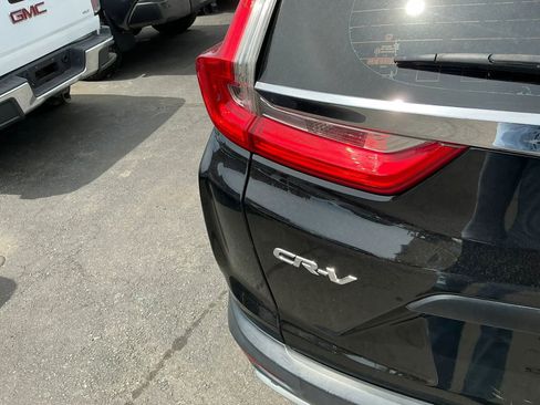 Used 2017 Honda CR-V LX image 10
