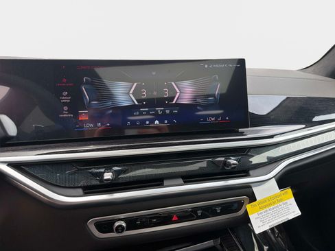 New 2027 BMW X7 xDrive40i w/ Executive Package AWD/4WD image 23