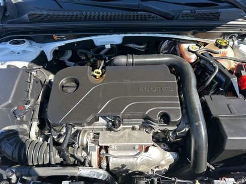 Used 2021 Chevrolet Malibu RS image 29