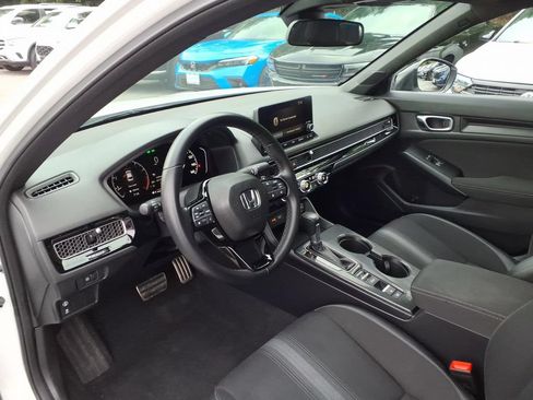 Used 2023 Honda Civic Sport image 13