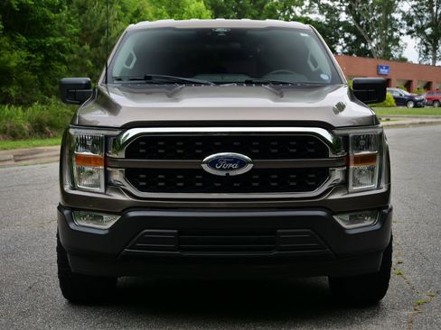 Used 2021 Ford F150 XL w/ Equipment Group 101A High RWD image 2