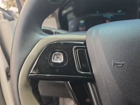 Certified 2023 Lincoln Corsair FWD image 24