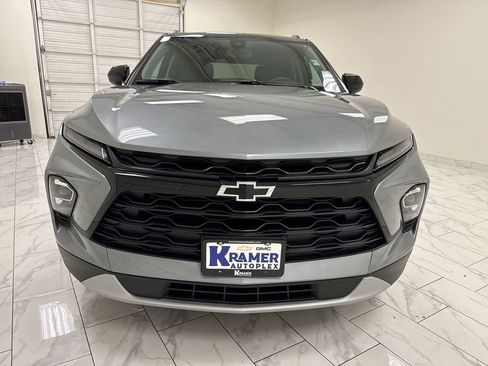 New 2025 Chevrolet Blazer LT w/ Convenience Package image 32