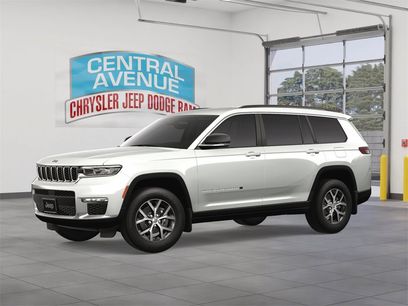 Used 2025 Jeep Grand Cherokee L Limited w/ MOPAR Finishing Package