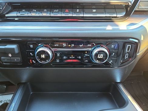 New 2026 GMC Sierra 1500 SLT w/ SLT Convenience Package image 25