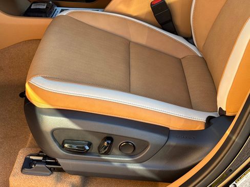 New 2026 Lexus RZ 350e image 19