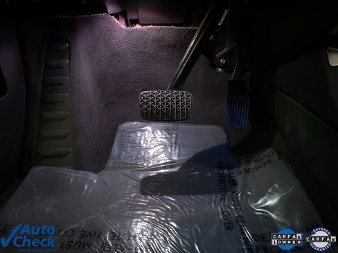 Used 2024 Cadillac Lyriq Luxury image 28