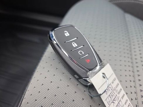 New 2026 Chevrolet Trax LT w/ Driver Confidence Package image 32