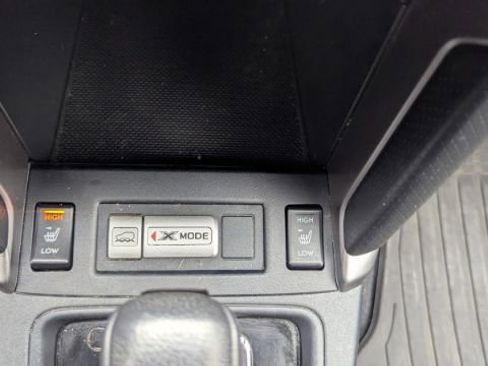 Used 2017 Subaru Forester 2.5i Touring image 36