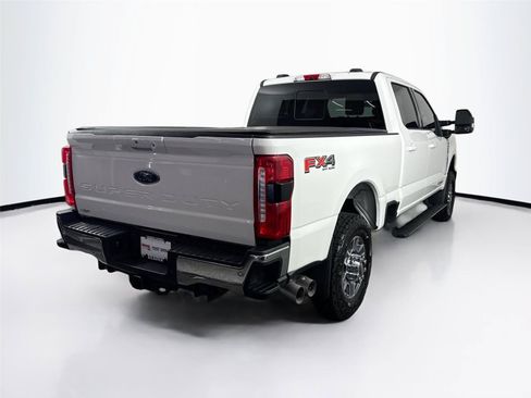 Used 2023 Ford F350 Lariat w/ Lariat Ultimate Package AWD/4WD image 2